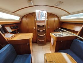 Saloon Looking Aft