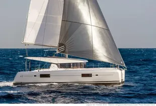 2025 Lagoon 42
