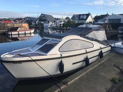 Barnes Brinklet Dayboat
