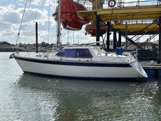 1989 Westerly Riviera 35 Cruising Yacht