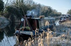 57" Liveaboard Narrow Boat Barge