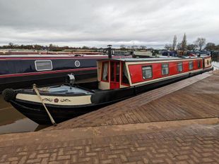 The Rose 57ft Trad Stern - Ruston Hornsby Engine