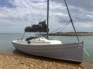 Bay cruiser 23  (2022) in immaculate condition 