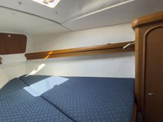 Westerly Ocean 33  with Comprehensive Sail Wardrobe and Inventory