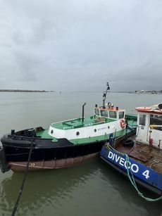 Small Tosher Tug
