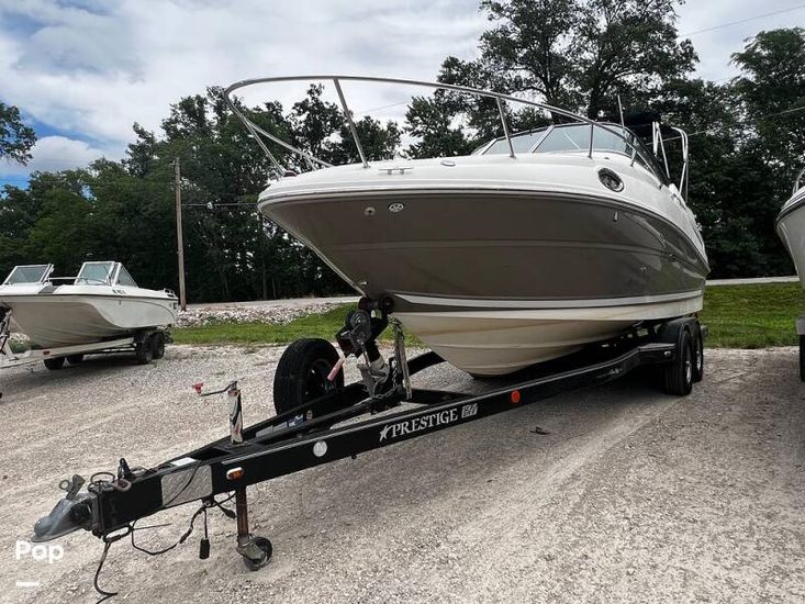 2006 Sea Ray 240 sundancer