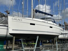 2011 Bavaria 36 Cruiser  2