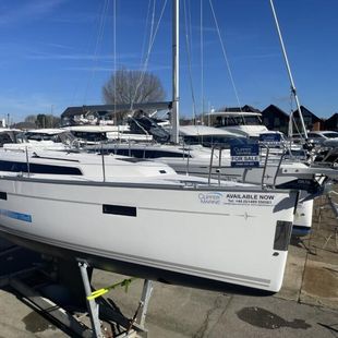 2025 Bavaria Cruiser 37