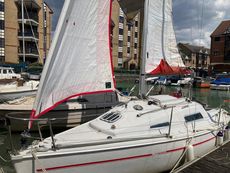 Parker 235 Lifting Keel Trailer Sailor