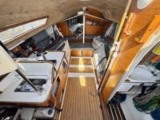 1986 Laser 28