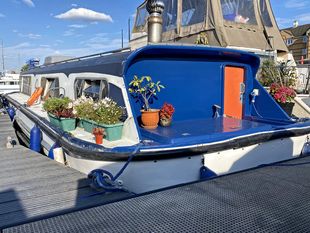 12m 1970&rsquo;s Traditional Broads Cruiser, with Central London Mooring
