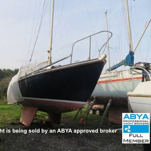 1972 Macwester 27
