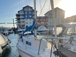 1989 Tomahawk 25 - perfect starter yacht
