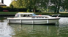 Aquafibre 37' Sedan Cruiser