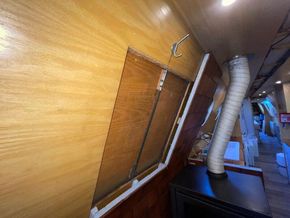 Narrowboat 60ft Trad Stern  - Interior