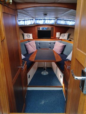 Fore cabin