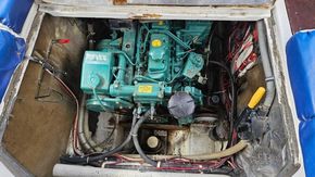 Engine compartment of a 1989 Flipper 717c boat with Volvo Penta engine.