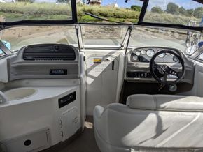 Marada 2102XRT  - Cockpit