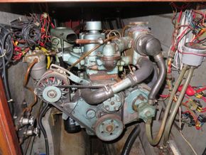 Westerly Berwick Ketch Rig - Engine