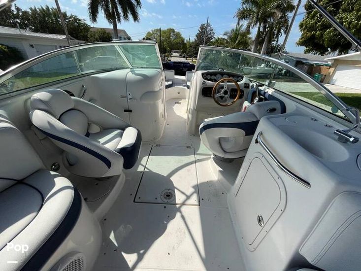 2005 Chaparral 274 sunesta