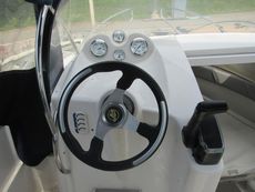 2008 Quicksilver 555