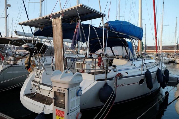 Jeanneau Sun Odyssey 44i Owner's Version