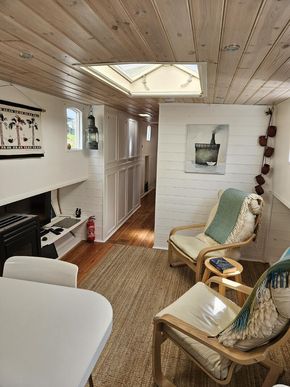 Sitting Area
