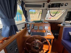 Cromarty 36  - Helm