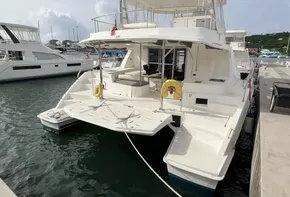 2019 Leopard 51 Powercat docked at marina, rear view.