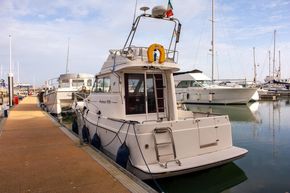 2001 Rodman 800 Flybridge 5
