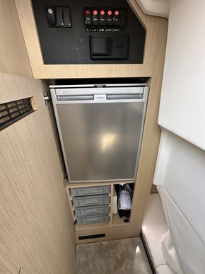 2022 Jeanneau NC 37 36