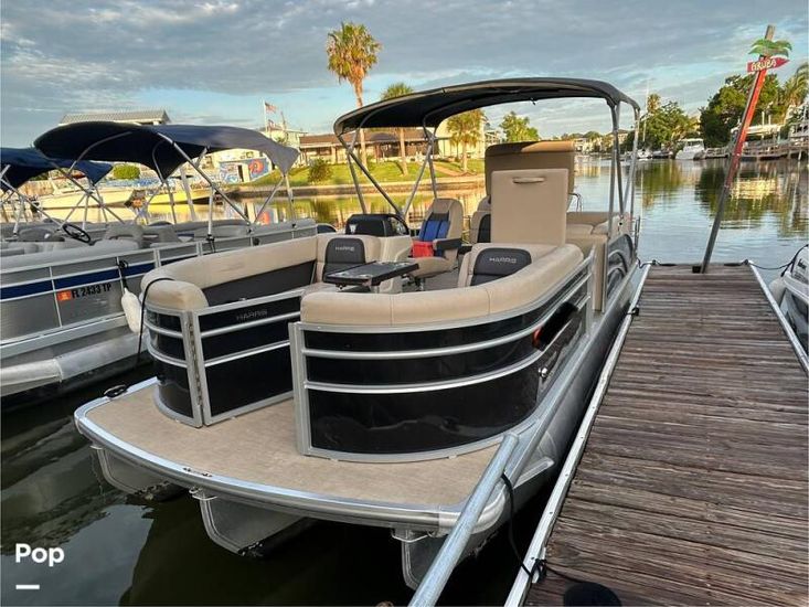 2024 Harris 230 tri-toon