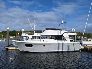 Beneteau Swift Trawler 35