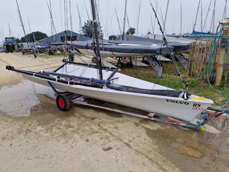 RS800