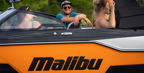 Malibu M220
