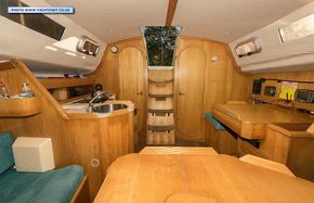 Saloon aft