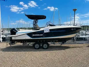 2023 Quicksilver Activ 805 Open