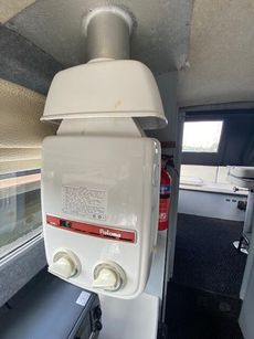 Delilah - 23ft Viking River Cruiser