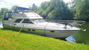 Princess 435