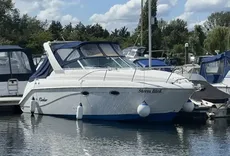 1999 Rinker 270 Fiesta Vee