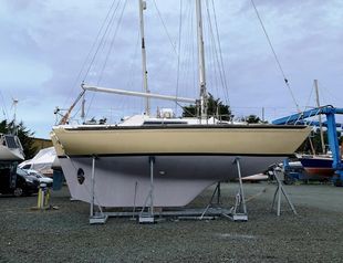 1977 Nicholson 31 Cruising Yacht