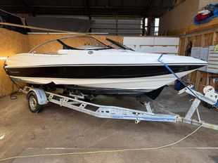 2002 Regal Bowrider 1800 LSR