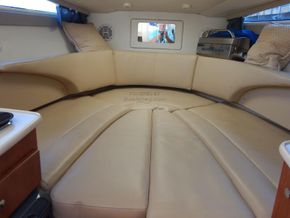 Bayliner 265  - Interior