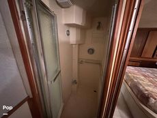 1986 Sea Ray 410 AFt Cabin