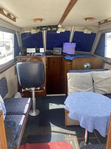 Channel Island 32