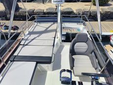 2021 Jeanneau Merry Fisher 1095  Flybridge