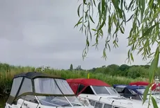 2004 Sealine S23