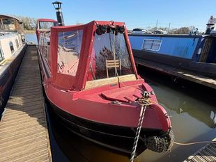 Mary Alice-40ft 2004 Calder Island 4 berth cruiser stern narrowboat