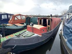 D B Marine Trad Stern Narrowboat