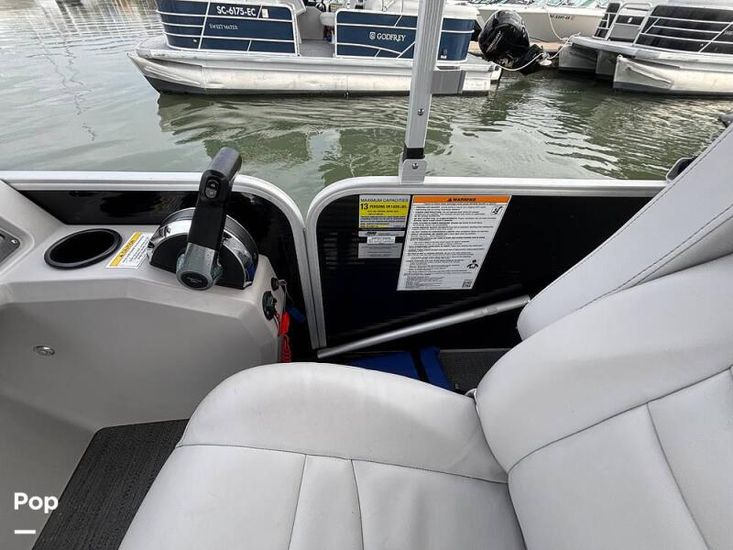 2023 Bimini sweetwater 2286 sb